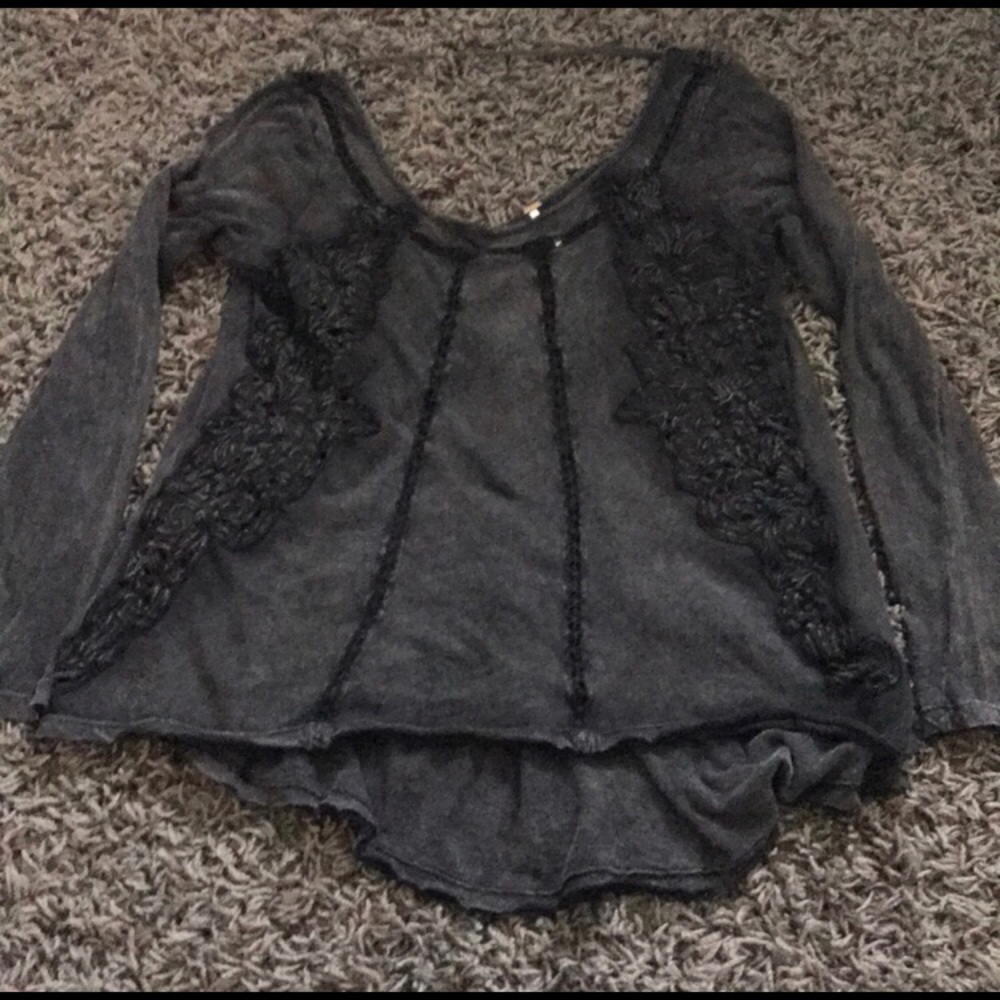 Free People Size M long sleeve shirt